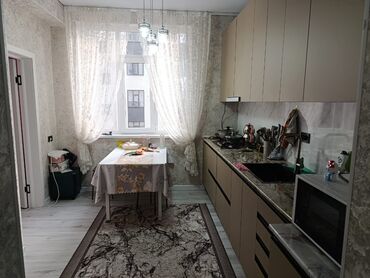 квартира керек шлагбаум: 2 комнаты, 50 м², Индивидуалка, 3 этаж, Евроремонт