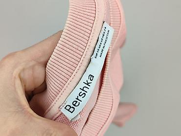 hellfield koszulka: Bershka, T-shirt damski, rozmiar XS — 5