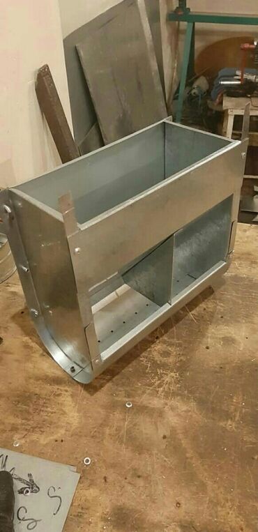 Su və yem qabları: Heyvanlar ucun aksesuarlar satilir Qushlar ve dovsanlar ucun Yem qabi -da lalafo.az — 12 Su və yem qabları: Heyvanlar ucun aksesuarlar satilir Qushlar ve dovsanlar ucun Yem qabi — 12