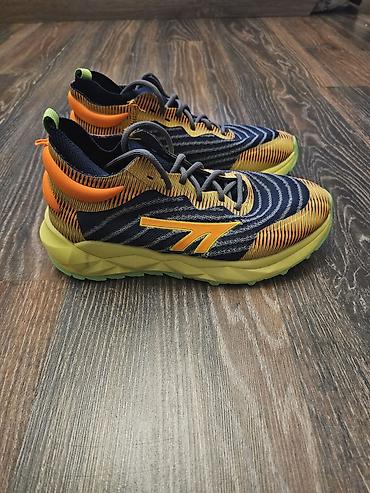 reebok krasovka: Idman ayaqqabısı – qaçış və gündəlik istifadə üçün Model: Hi-Tec — 3