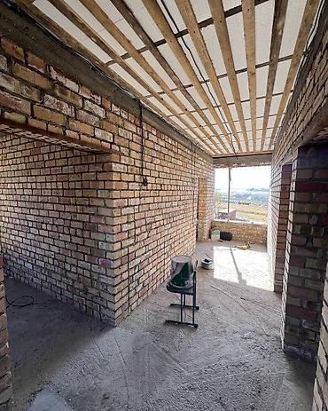 продаю дом село джал: 5 комнат, 160 м², 7 соток, Бишкек, Сарбан с. Собственник — 5