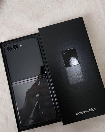 z flip 3 128gb: Samsung Galaxy Z Flip 5, rəng - Qara