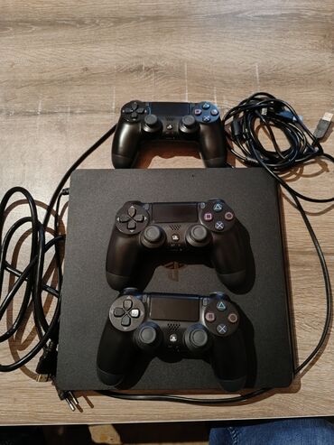 işləmiş soyducular: Salam.Ps 4 slim 1 tr yadaş. ustada falan olmayıb.Uşaq evde cox az