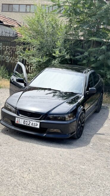 авто до 150000: Honda Accord: 2001 г., 2 л, Автомат, Бензин, Седан