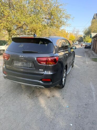 Kia: Kia Sorento: 2017 г., 2.2 л, Автомат, Дизель, Кроссовер — 7