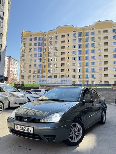 мазда демио продаю: Ford Focus: 2002 г., 2 л, Автомат, Бензин, Седан