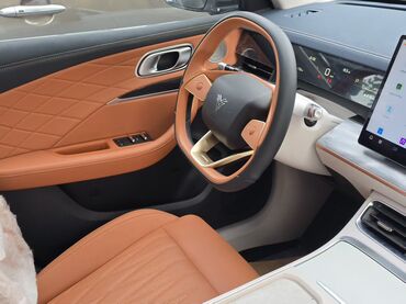 Другие автомобили: Гибрид NETA L 1.5л кроссовер (5 дверей) с панорамной крышей и — 7