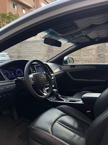 rolls royce phantom: Hyundai Sonata: 2019 г., 2 л, Автомат, Газ, Седан — 5