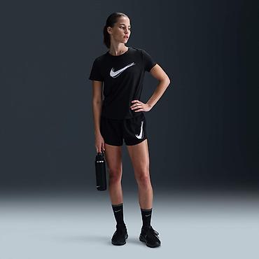 stradivarius s: NIKE One Swoosh Dri-FIT Short Sleeve Top vel. S NOVO
HJ — 3