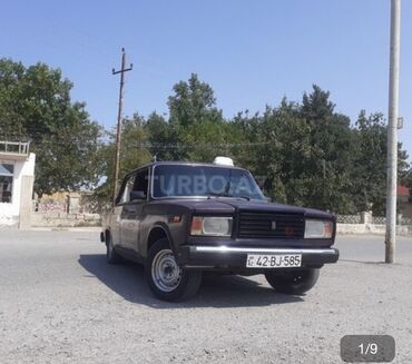 baki masin bazari: VAZ (LADA) 2107: 1.6 l | 1995 il | 98000 km Sedan