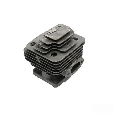 Motorne testere: Set cilindar + klip za dvotaktni motor testere Opis proizvoda: - — 3