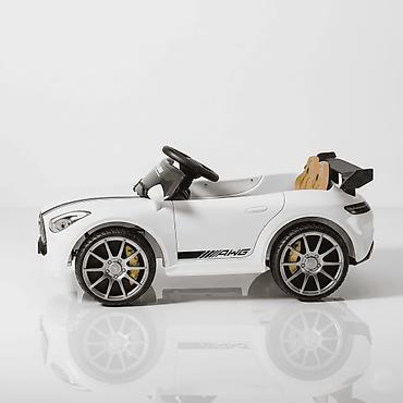 alter obuca: Automobil za decu na akumulator (12V) – Sport Plus, beli Šifra — 2