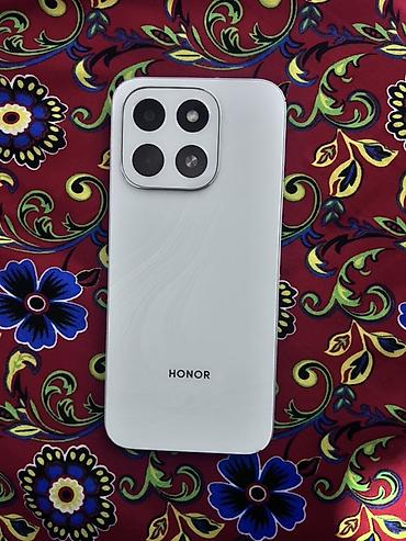 Мобильные телефоны и аксессуары: Honor X6c, Б/у, 128 ГБ, цвет - Белый, 2 SIM — 1