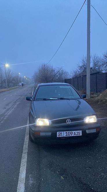 Volkswagen: Volkswagen Golf: 1995 г., 1.6 л, Механика, Бензин, Хэтчбэк — 1