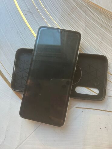 samsung note 10 lite qiymeti: Xiaomi Mi 9 Lite, 64 GB, rəng - Ağ, 
 İki sim kartlı, Sensor, Barmaq izi