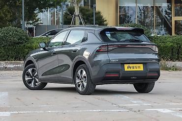 qiyuan a06: Changan Qiyuan Q05: 2026 г., 0.1 л, Автомат, Электромобиль, Кроссовер — 4