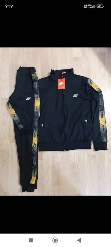 Gornji i donji deo: Nike, M, bоја - Crna — 19