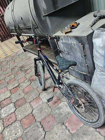 BMX велосипеды: BMX велосипед, Рама M (156 - 178 см), Б/у — 2