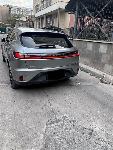 Roewe: Huawei Seres SF 5, 2021 года, пробег 18500 км цвет серебристый lalafo.kg да — 2 Roewe: Huawei Seres SF 5, 2021 года, пробег 18500 км цвет серебристый — 2