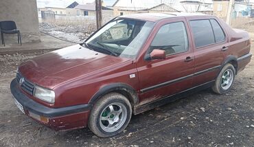 фит1 5: Volkswagen Vento: 1993 г., 1.8 л, Механика, Бензин, Седан