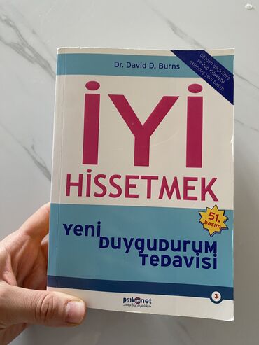 Digər kitablar və jurnallar: İyi Hissetmek - 9 azn Azərbaycan -rusca danışıq kitabı - 4 azn Elxan