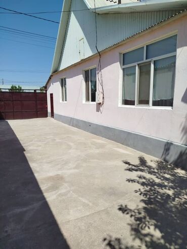 суточные дома в бишкеке: Дом, 100 м², 7 комнат, Собственник, Косметический ремонт