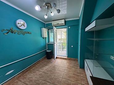 Аренда зданий: 📢 *СДАЁТСЯ КОММЕРЧЕСКОЕ ПОМЕЩЕНИЕ*📢 🏢 Идеально под салон красоты — 3