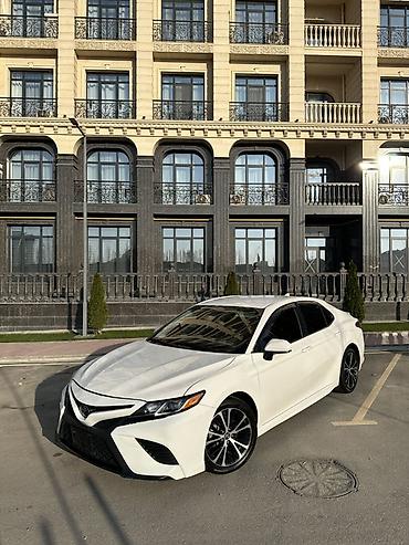 kruz: Toyota Camry: 2019 г., 2.5 л, Автомат, Бензин, Седан — 3