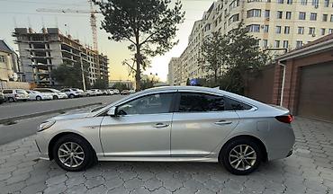 Продажа авто: Hyundai Sonata: 2021 г., 2 л, Автомат, Бензин, Седан — 8