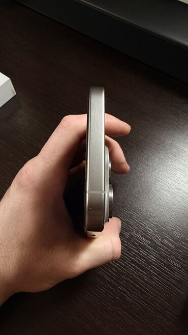 Apple iPhone: IPhone 15 Pro Max, Б/у, 256 ГБ, Natural Titanium, Защитное стекло, Чехол, Кабель, 88 % — 4