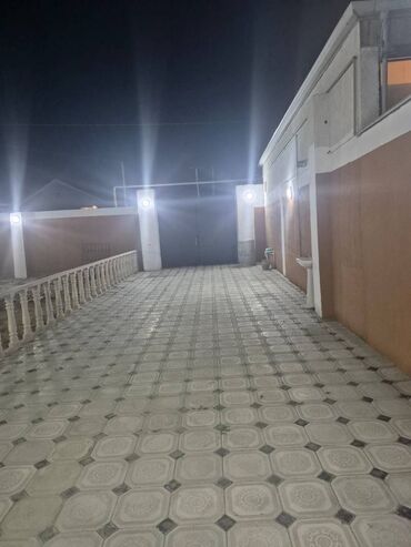 Həyət evləri və villaların satışı: Suraxanı 4 otaqlı, 120 kv. m, Kredit yoxdur, Yeni təmirli — 2