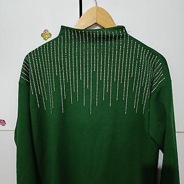 kostyum qadın: Yaşıl rəngli iki parçalı qadın dəsti(bir iki dəfə toya geyilib)yeni — 3
