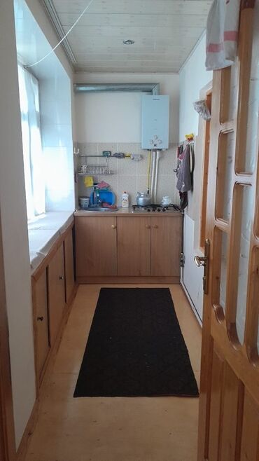 Uzunmüddətli kirayə mənzillər: Kirayə verilir- İsmayıllı rayonu Kəpənək dairəsində. 3cü bərtəbədə — 4