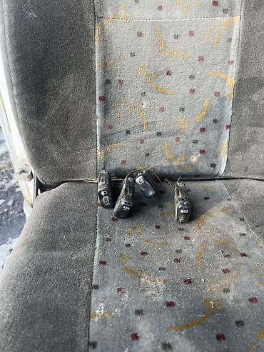 Другие детали кузова: Разбор на запчасти: грузопассажирский Mercedes-Benz Sprinter 313 2.2 — 17