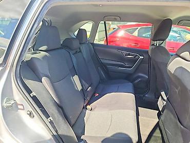 inter: Toyota RAV4: 2020 г., 2.5 л, Автомат, Гибрид — 8