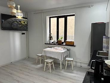 Долгосрочная аренда домов: 450 м², 12 комнат, Утепленный, Теплый пол, Балкон застеклен — 14