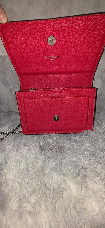 Классические сумки: Сумка на цепочке Saint Laurent (YSL) красного цвета - Компактная — 3