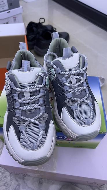 nike react: Кроссовки женские, летние, дышащие. Цена 500сом — 6
