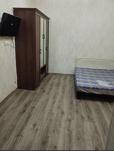 Həyət evləri və villalar: Salam.Ev Suraxanı hərbi komissarlığın yanında yerləşir.Evin qarşısında — 4