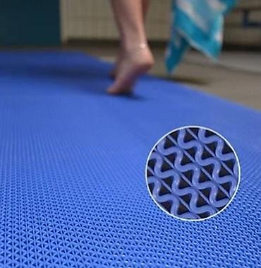 ПВХ плитка: ПВХ напольное покрытие в рулонах зиг заг с решетчатой структурой — 1