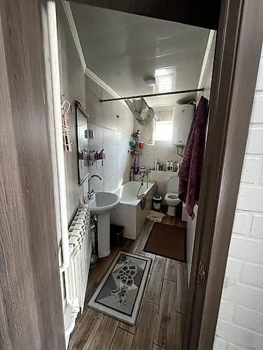 Продажа коттеджей и домов: Просторный двухэтажный дом в современном стиле - Планировка — 5