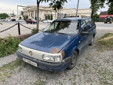 машины дешёвые: Volkswagen Passat: 1989 г., 1.8 л, Механика, Бензин, Универсал
