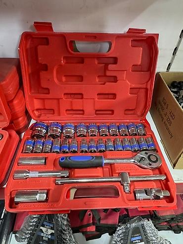 Инструменты для авто: 2000 сом и выше ⬆️ Многофункциональный набор инструментов в черном — 9