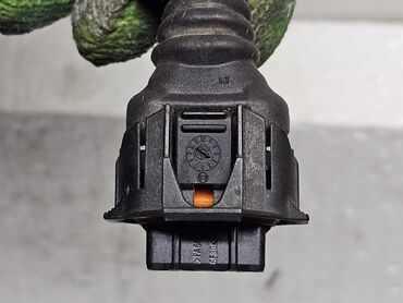 Датчики, сенсоры, предохранители: Расходомер Opel 1999 г., Б/у, Оригинал, Германия — 9