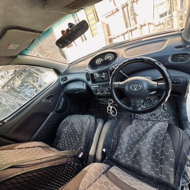 Toyota: Toyota Funcargo: 2003 г., 1.3 л, Автомат, Бензин, Хэтчбэк — 7