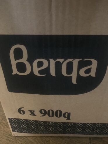 inek sekli: Berqa markalı, 6 ədəd 900 qramlıq qablarda olan məhsul. Bu, çoxsaylı