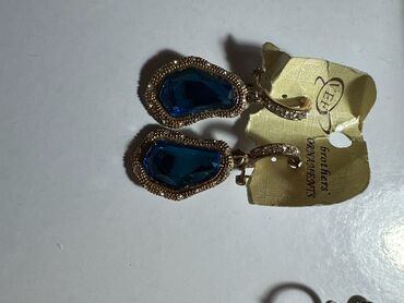 Sırğalar: Mağaza bağlandığı üçün 10% endirim mövcuddur — 5