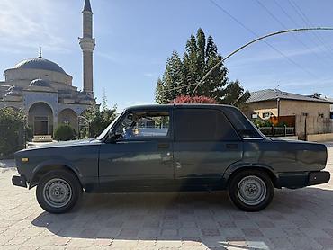 ВАЗ (ЛАДА): ВАЗ (ЛАДА) 2107: 2009 г., Кол менен иштөөчү, Седан — 4