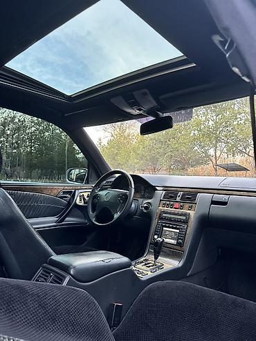 Mercedes-Benz: Mercedes-Benz E-Class: 2001 г., 4.3 л, Автомат, Бензин, Седан — 6