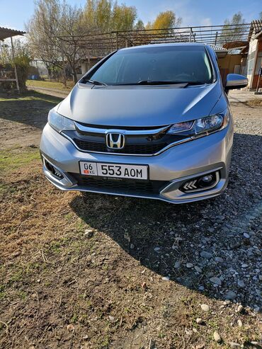 Honda: Honda Fit: 2017 г., 1.5 л, Механика, Бензин